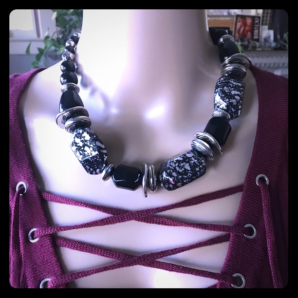 Bling by the Lake Jewelry - Black & Silver Chunky Bead Necklace/Earrings